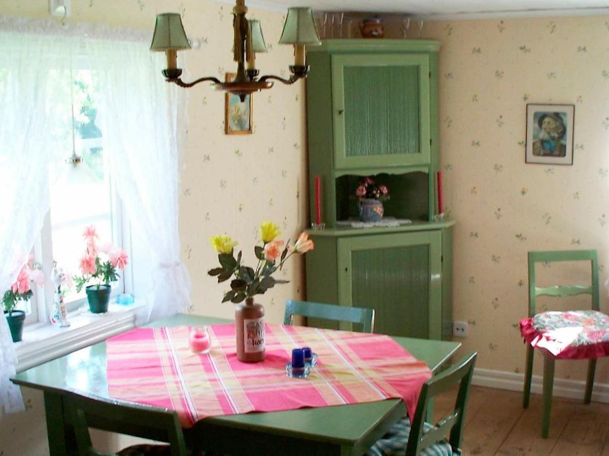 Two-Bedroom Holiday home in Lessebo Skruv Extérieur photo